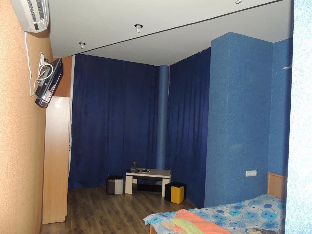 Visit Hotel Tbilissi Extérieur photo