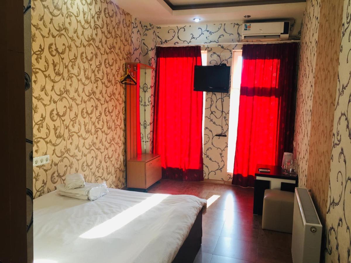 Visit Hotel Tbilissi Extérieur photo